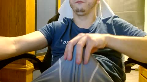 Snapshot of cuteboy090 chatting on June 22, 2026, 10:07 pm Cuteboy090 online show from June 22, 2026, 10:07 pm