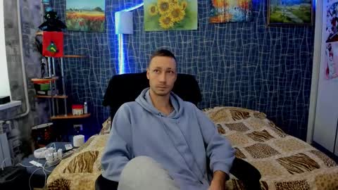 cuteboy228 online show from January 9, 2026, 10:29 am