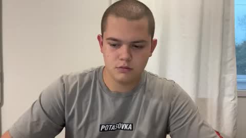 Snapshot of cutebutnaughty_ chatting on October 12, 2025, 3:00 pm Alex online show from October 12, 2025, 3:00 pm