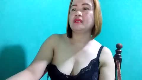 Snapshot of cutechey06 chatting on December 27, 2024, 9:32 pm Sky online show from December 27, 2024, 9:32 pm