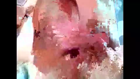 Snapshot of cutechey06 chatting on November 15, 2025, 11:29 am Sky online show from November 15, 2025, 11:29 am