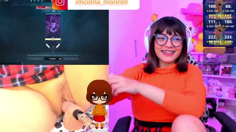 Snapshot of cutecinamonroll chatting on February 2, 2025, 4:22 pm Cinna independent model online show from February 2, 2025, 4:22 pm