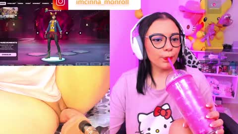 Snapshot of cutecinamonroll chatting on February 5, 2025, 4:58 pm Cinna independent model online show from February 5, 2025, 4:58 pm