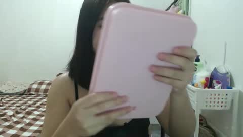 Snapshot of cutecindy2000 chatting on March 18, 2026, 6:27 am cutecindy2000 online show from March 18, 2026, 6:27 am