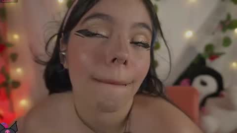 Andrea 3 online show from July 7, 2026, 2:14 am