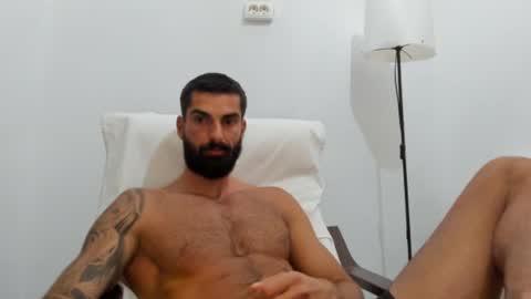 cuteeboy online show from September 9, 2025, 6:07 pm