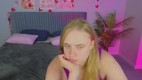 Snapshot of cutefever chatting on July 5, 2026, 1:01 am Amyy online show from July 5, 2026, 1:01 am