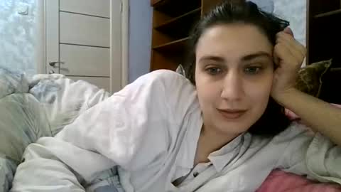 cutekattie online show from October 24, 2025, 3:41 pm