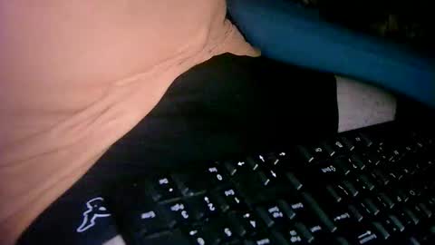 Cuteman online show from October 31, 2025, 10:00 pm