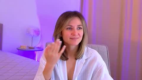 cutemirage online show from March 15, 2026, 2:45 pm