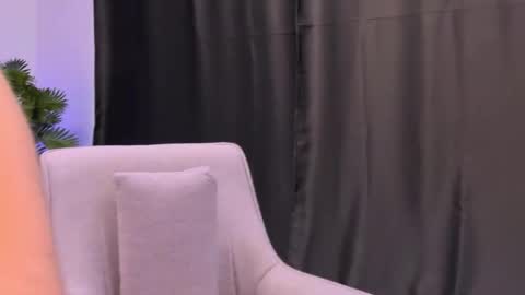 cutemirage online show from April 8, 2026, 3:12 pm