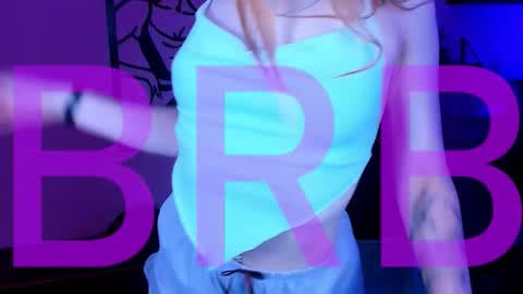 Rina online show from November 3, 2025, 5:52 am