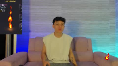 Snapshot of cutenaked_ chatting on January 15, 2026, 11:37 am cutenaked_ online show from January 15, 2026, 11:37 am