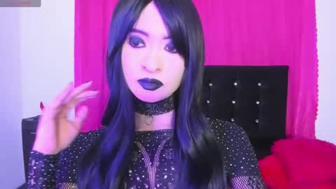Snapshot of cutenaked_8 chatting on July 18, 2026, 12:04 am Natalie online show from July 18, 2026, 12:04 am