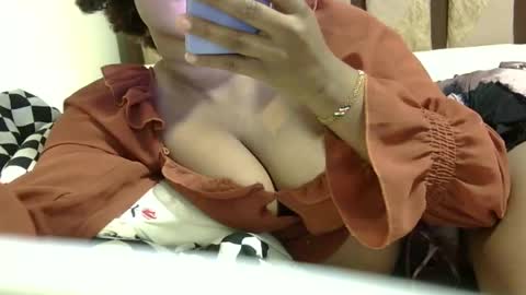 cutermilly online show from December 16, 2024, 8:41 am