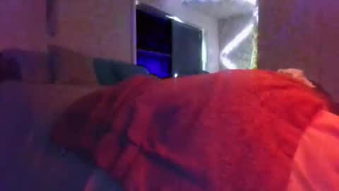 mary mack online show from April 17, 2026, 9:40 pm