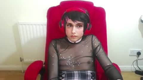 cutest_princess online show from September 18, 2025, 10:34 pm