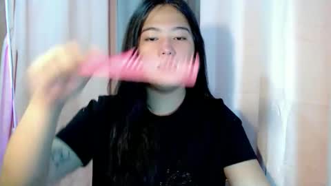 Snapshot of cutestgurl_ chatting on February 8, 2026, 12:25 am cute online show from February 8, 2026, 12:25 am