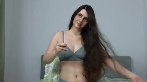 Snapshot of cutetiffanyb chatting on July 1, 2026, 6:15 am ONLINE 4AM - 10 AM EET TIME online show from July 1, 2026, 6:15 am