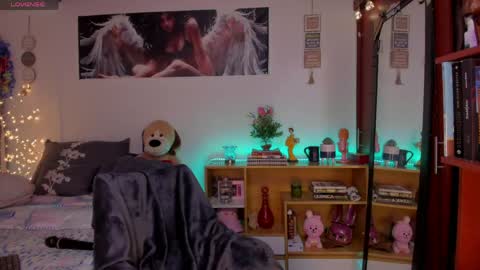 Snapshot of cuteweed420 chatting on April 22, 2026, 1:08 am cuteweed420 online show from April 22, 2026, 1:08 am