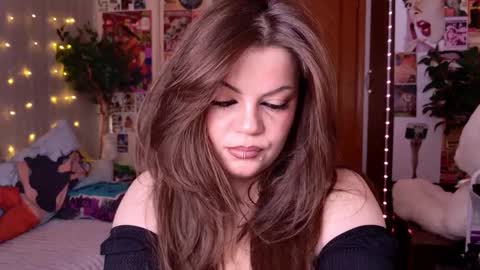 Snapshot of cutewhip chatting on February 8, 2026, 3:26 pm cutewhip online show from February 8, 2026, 3:26 pm