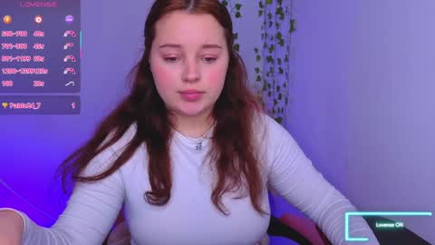 Nika  online show from April 1, 2026, 1:41 pm