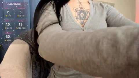 Monica online show from April 7, 2026, 9:04 pm