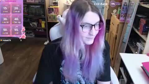 Snapshot of cutie_velvette chatting on July 22, 2026, 4:10 pm Cutie Velvette online show from July 22, 2026, 4:10 pm