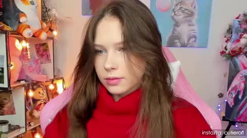 Rori  Instagram cutierori  online show from December 20, 2024, 3:03 am