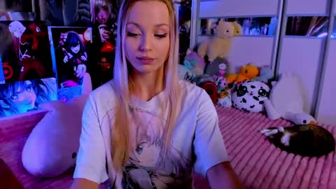 Nora online show from January 7, 2025, 9:35 pm