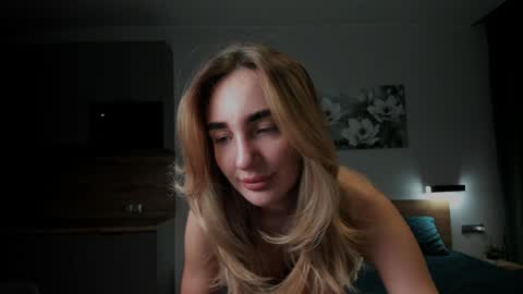 Snapshot of cuttiechloe chatting on December 24, 2024, 8:16 pm CuttieChloe online show from December 24, 2024, 8:16 pm