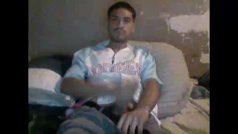 cuver1990 online show from December 1, 2025, 10:15 pm