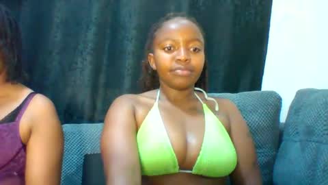 Snapshot of cuvy_babe chatting on July 4, 2026, 11:05 am cuvy_babe online show from July 4, 2026, 11:05 am
