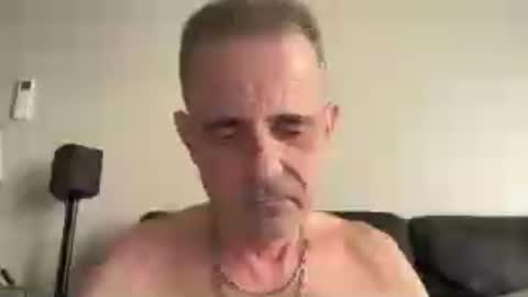 cwaddle online show from July 15, 2026, 6:02 pm