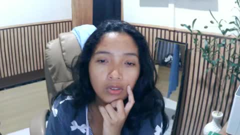 Snapshot of cxharyene chatting on February 12, 2026, 11:05 am KARENXXX online show from February 12, 2026, 11:05 am