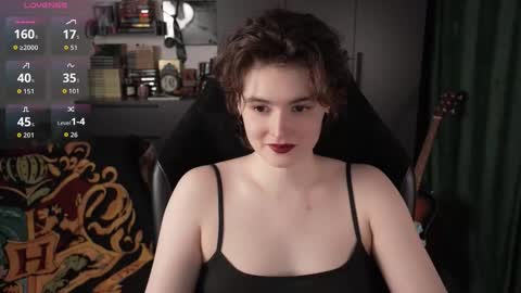 Helen Blossom online show from February 15, 2026, 7:43 pm