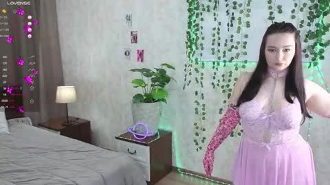 cycloidnest online show from October 12, 2025, 5:01 pm