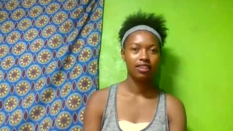 cynthia233365 online show from June 1, 2026, 6:37 am