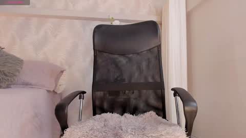 cyntia_adams online show from December 27, 2024, 7:46 pm