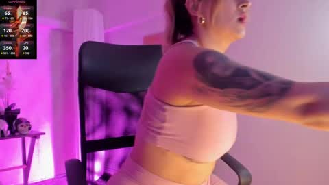 cyntia_adams online show from February 25, 2025, 5:58 pm