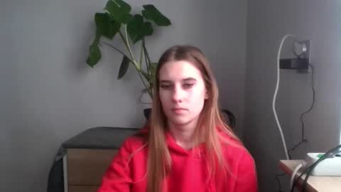 Snapshot of cyntianatural chatting on December 29, 2024, 10:56 am CyntiaNatural online show from December 29, 2024, 10:56 am