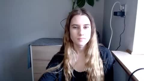 Snapshot of cyntianatural chatting on February 26, 2025, 10:36 am CyntiaNatural online show from February 26, 2025, 10:36 am