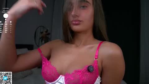 Isabella online show from February 13, 2026, 1:12 am