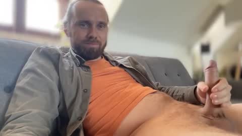 Snapshot of d0n_gi0vanni chatting on March 3, 2025, 11:22 am d0n_gi0vanni online show from March 3, 2025, 11:22 am