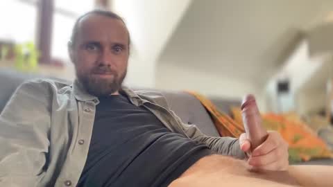 Snapshot of d0n_gi0vanni chatting on March 10, 2025, 12:26 pm d0n_gi0vanni online show from March 10, 2025, 12:26 pm