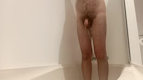 D online show from October 2, 2025, 9:38 am