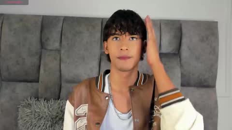 Snapshot of d3rke_666 chatting on February 1, 2026, 6:23 am Darked online show from February 1, 2026, 6:23 am