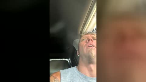 d4rkd351r3 online show from July 7, 2026, 1:37 pm