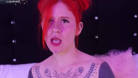 Snapshot of daarlene chatting on February 7, 2025, 6:24 am Darlene online show from February 7, 2025, 6:24 am