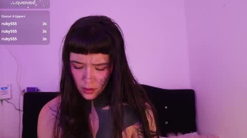 Snapshot of daarlene chatting on February 14, 2025, 9:43 pm Darlene online show from February 14, 2025, 9:43 pm